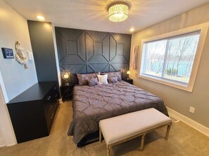 4 bedrooms, desk, iron/ironing board, travel cot