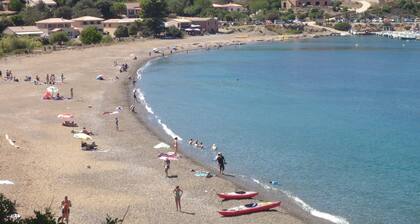 Appart piscine chauffée, wifi, 2 chambres, clim, 7 min plage 1 min riviÚre