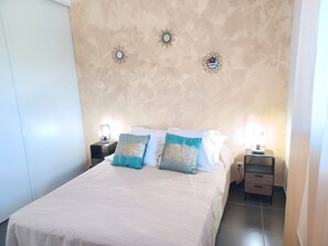 2 bedrooms, iron/ironing board, travel crib, free WiFi - Apt heated pool, wifi, 2 bedrooms, air conditioning, 7 min beach 1 min river (Galéria)