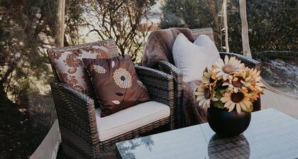 Cozy Pet Friendly w/Outdoor Dome close to Old Town