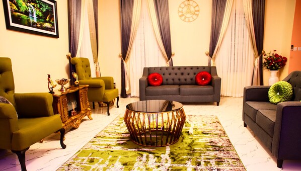 Interior - Comfort Haven 4 Bedroom Standalone VIP Duplex at Orchid Road Lekkii (Lekki)