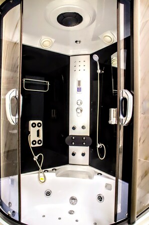 Miscellaneous - Comfort Haven 4 Bedroom Standalone VIP Duplex at Orchid Road Lekkii (Lekki)