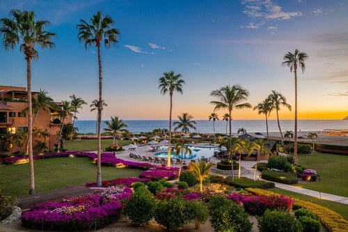 Casa del Mar Dorado 202 with Lux 1 Way Transport