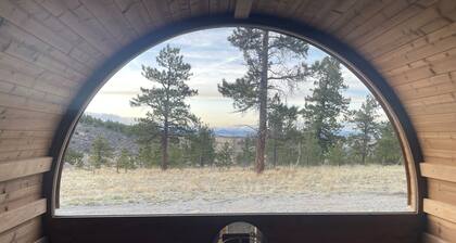 Amazing Views--Spacious 3BR, outdoor barrel sauna, dog friendly