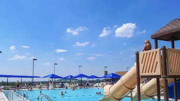 Indoor pool, outdoor pool