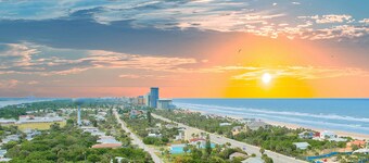 Oceans 25 Townhomes #124/125-Across from Ocean