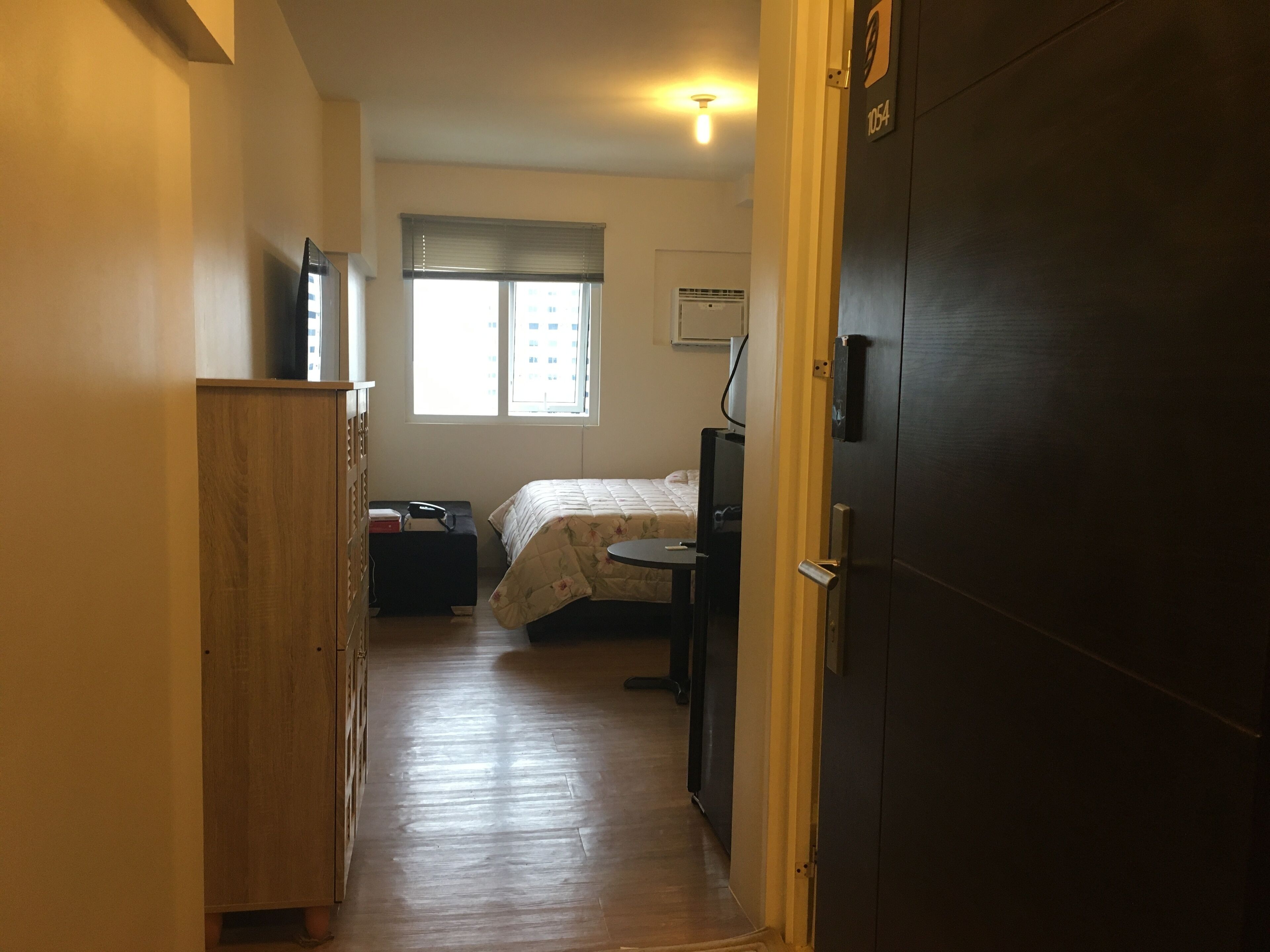 Safe på rommet, wi-fi (inkludert) og sengetøy