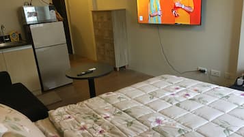 Caja de seguridad en la habitación, wifi gratis y ropa de cama