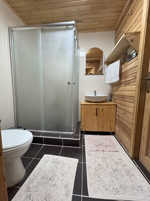 Doppelzimmer | Badezimmer