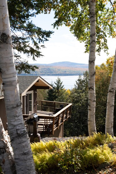 Rangeley Lake House with lake access, Saddleback 15min, outdoor paradise