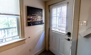 Interior - Welcome to Your Cozy Studio in Mt.Washington! (Pittsburgh)