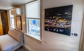 TV og kontorer