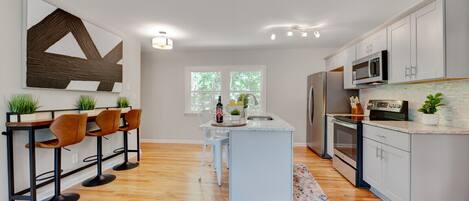 Fridge, microwave, oven, dishwasher