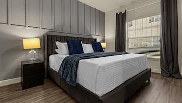 5 slaapkamers, een strijkplank/strijkijzer, wifi, beddengoed