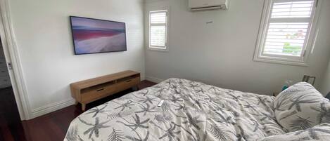 1 bedroom, iron/ironing board, free Internet, bed sheets