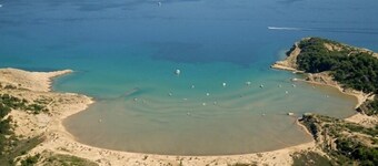 Room in Lopar with Terrace, Air condition, WIFI (3719-3)