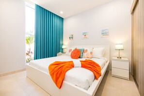 2 bedrooms, desk, travel cot, WiFi
