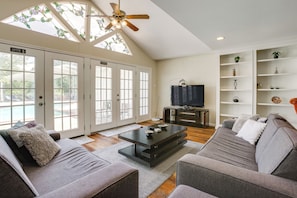 TV, fireplace, video games, table football