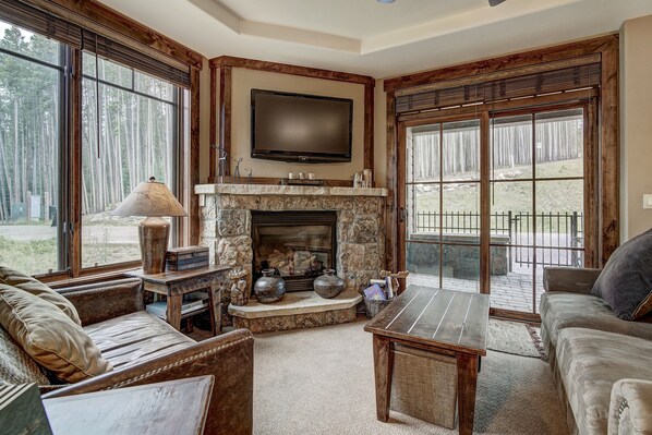 TV, fireplace, DVD player - True Ski-in/Ski-out Luxury Condo on Peak 7 by RedAwning (Breckenridge)