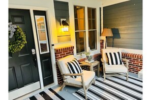 Terrace/patio - 4 bedroom 3 bathroom executive home with two kitchens (Westfield)