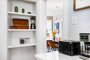 Interior - Entire Cozy House near Moody St, Bentley, Brandeis (Waltham)