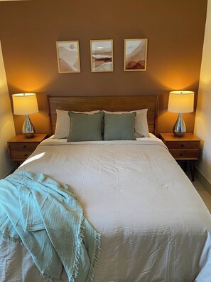 4 Schlafzimmer, Bügeleisen/Bügelbrett, WLAN, Bettwäsche