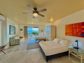 5 bedrooms, iron/ironing board, WiFi, bed sheets