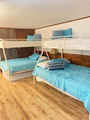 3 bedrooms, free WiFi, bed sheets