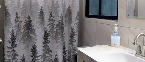 Departamento, 2 habitaciones, para fumadores, patio | Baño
