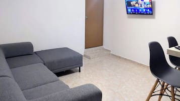 Appartement, 2 chambres, fumeur, patio | Coin séjour