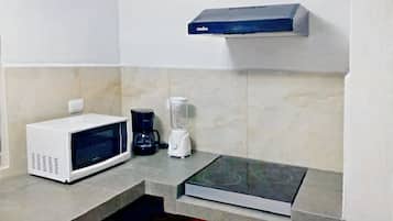 Apartament, 2 dormitoris, fumadors, pati | Interior