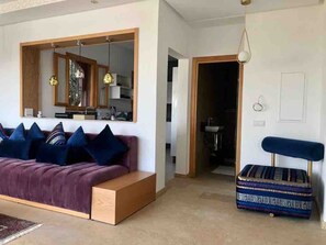 Vil·la, 3 dormitoris, fumadors, piscina privada | Sala d'estar