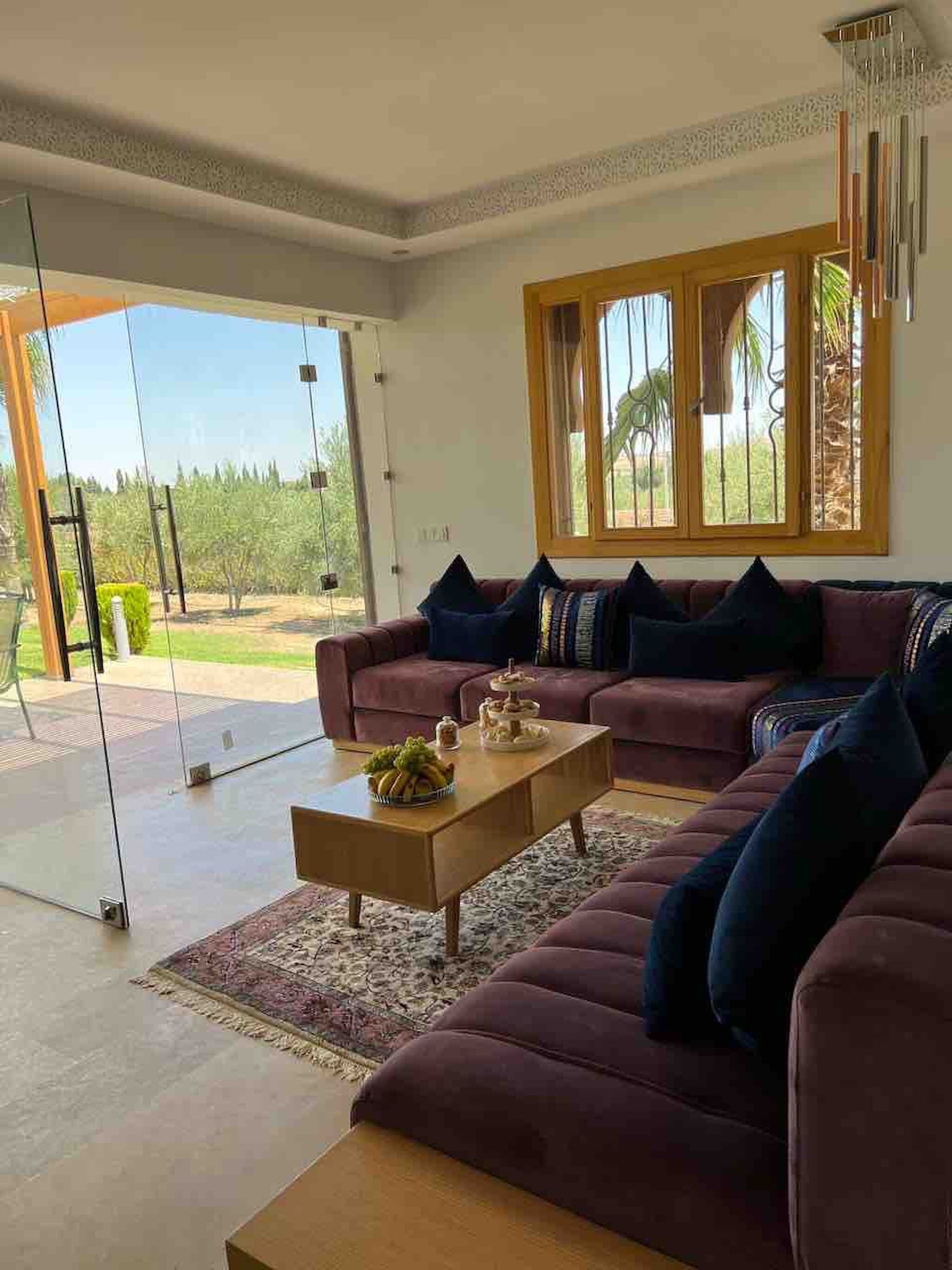Villa, 3 Bedrooms, Smoking, Private Pool | Living area