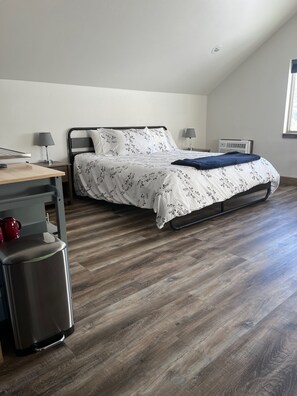 1 chambre, bureau, Wi-Fi, draps fournis