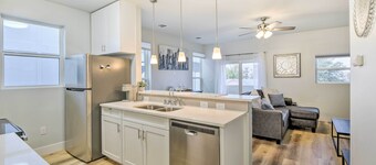 Walk to TCU: Fort Worth Retreat w/ Balcony!