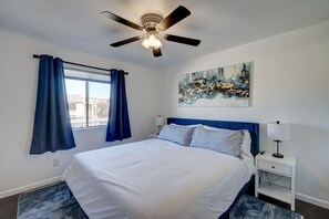 2 chambres, fer et planche Ă repasser, Wi-Fi gratuit, draps fournis