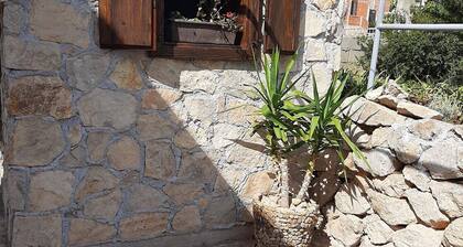 Apartment Karla - Two Bedroom Apartment with Terrace and Sea View