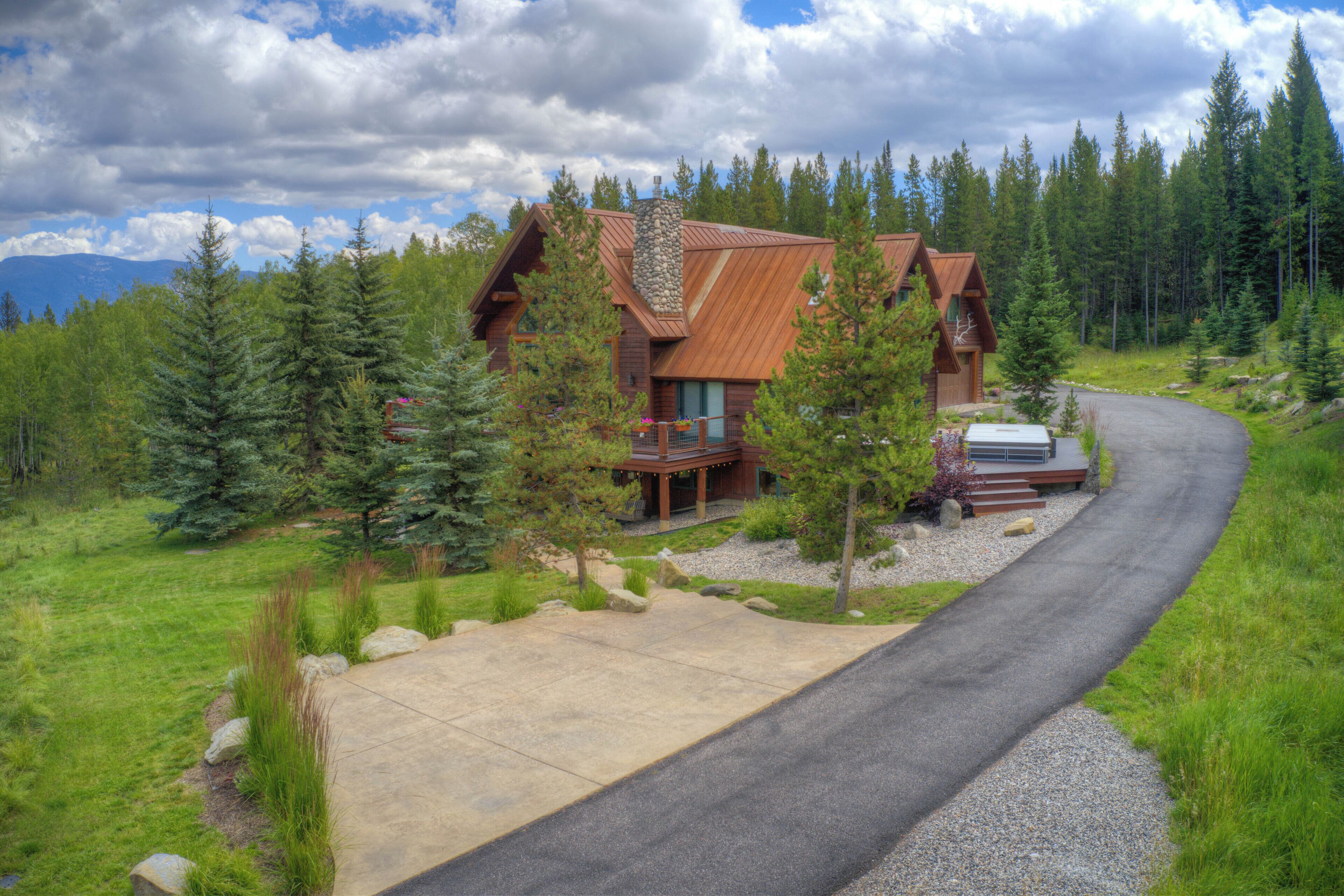 Grey Owl Suite/Hot Tub