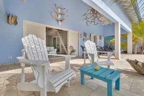 Exclusive Villa | Terrace/patio - Ocean Breeze Villa with private pool (Kralendijk)