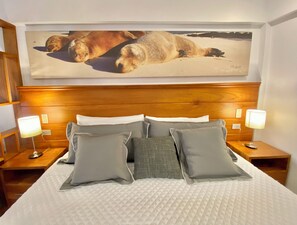 1 bedroom, desk, free WiFi, bed sheets