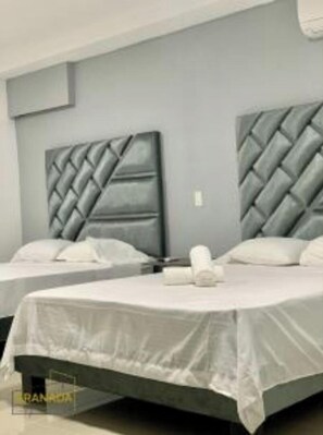 1 habitación y ropa de cama 