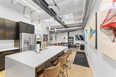Interior. Exclusive Luxury Penthouse - Heart of Downtown Cleveland - Rare Find
