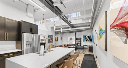 Exclusive Luxury Penthouse - Heart of Downtown Cleveland - Rare Find