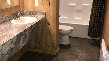 Hårtørrer, håndklæder