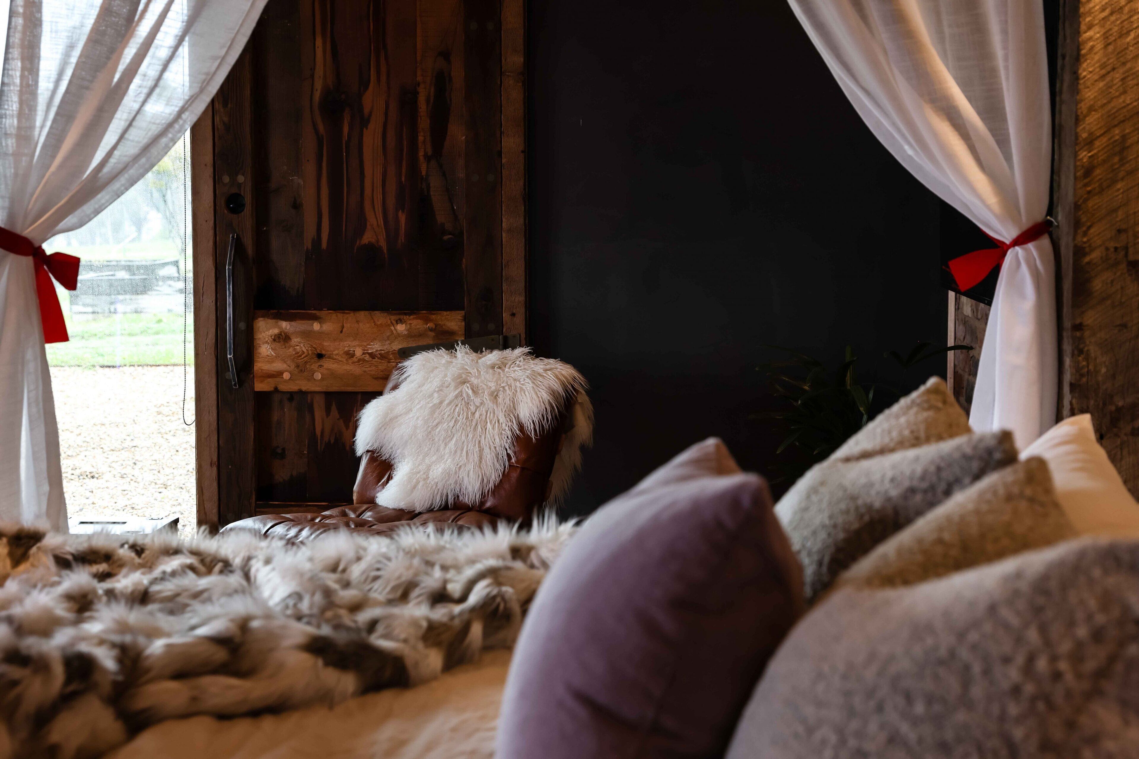 1 Schlafzimmer, Bügeleisen/Bügelbrett