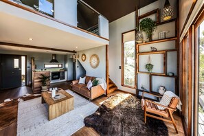 Fireplace - You can see three extinct volcanos from this villa atop a massive plateau (Hepburn Springs)