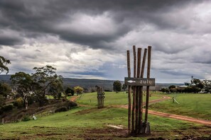Pool - Perched on an ancient plateau overlooking the entire region (Hepburn Springs)