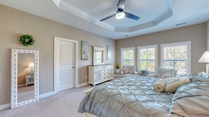 4 Schlafzimmer, Bügeleisen/Bügelbrett, WLAN