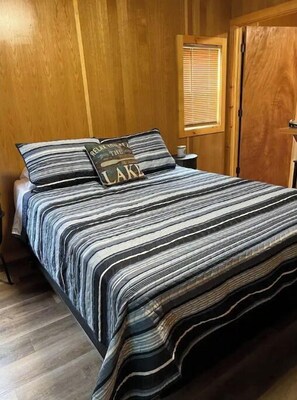 1 chambre, accès au Wi-Fi (inclus), literie fournie