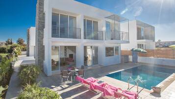 Villa, 3 Bedrooms, Private Pool, Garden View | Pool | Outdoor pool